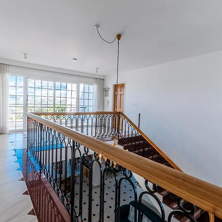 Mountain/sea View 6 Bedroom In Chirokitia * Larnaca