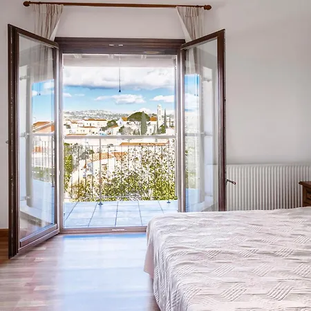 Mountain/sea View 6 Bedroom In Chirokitia Villa *