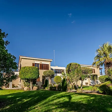 Mountain/sea View 6 Bedroom In Chirokitia Lárnaka