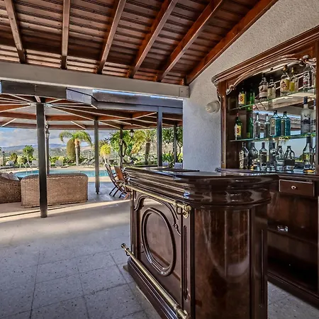 Mountain/sea View 6 Bedroom In Chirokitia * Lárnaka